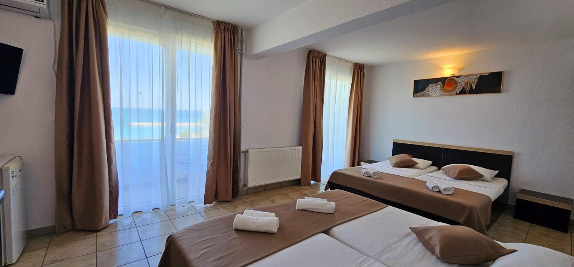 Hotel Cosmos Eforie Sud  Exterior photo