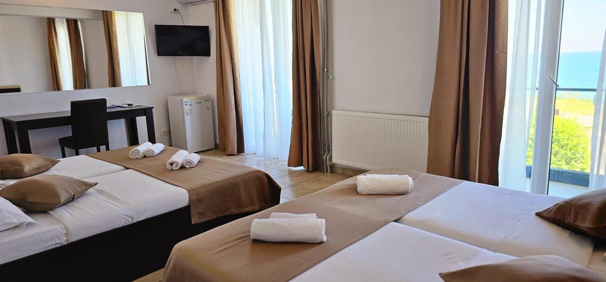 Hotel Cosmos Eforie Sud  Exterior photo